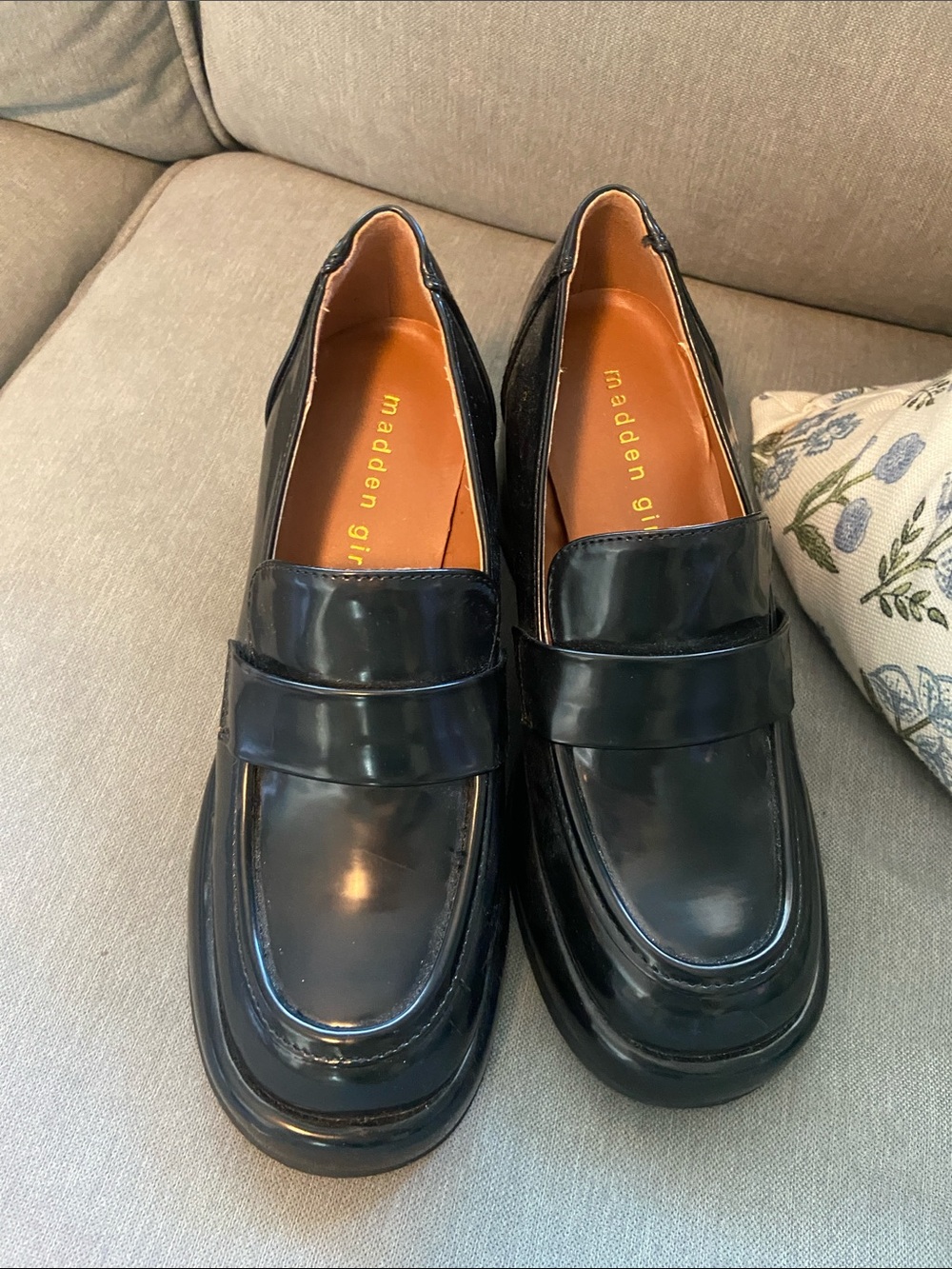 Madden Girl Black Heeled Patent Loafers
